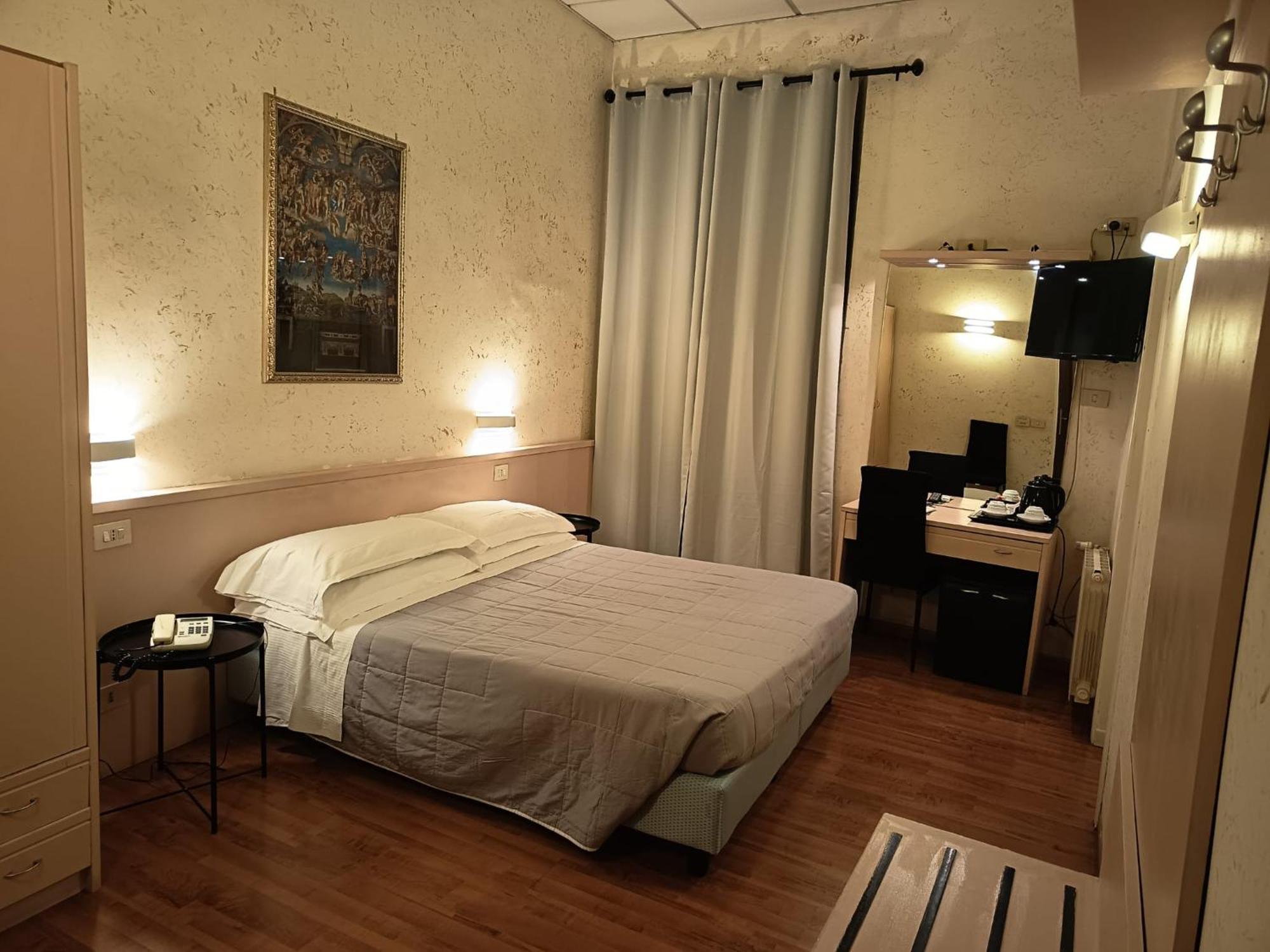 Hotel Julia Roma